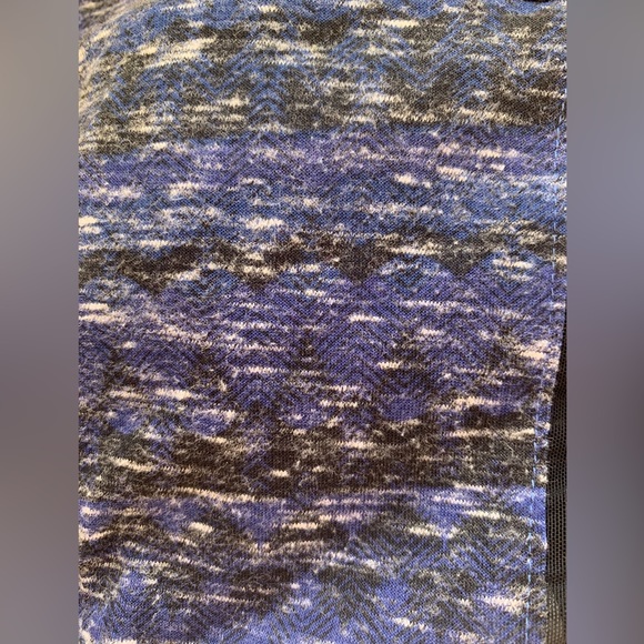 Alo Tank Top - Picture 10 of 10